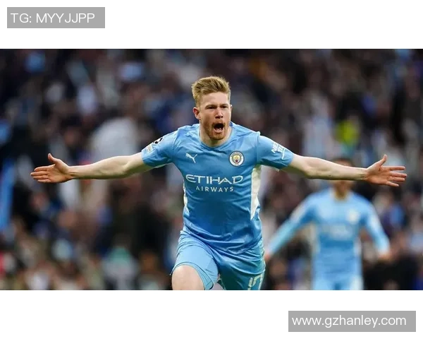 足球巨星风采：荣耀背后的拼搏与热血，尽展足球世界的巅峰魅力